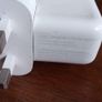Apple MacBook charger Image 3
