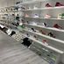 SNEAKER RESELLER