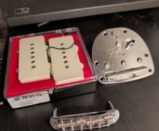 Fender MIJ Jazzmaster Original Parts. Pickups, Bridge and Tremolo