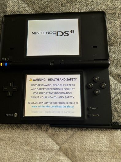 Nintendo DSI