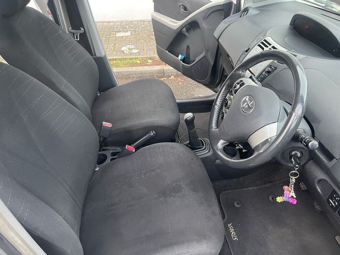 2006 Toyota Yaris