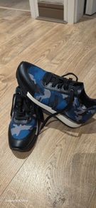 womans shoes