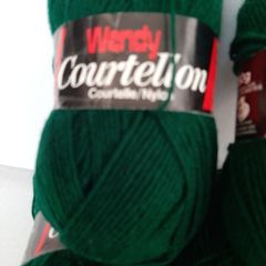 New vintage wool knitting/crafts/crochet