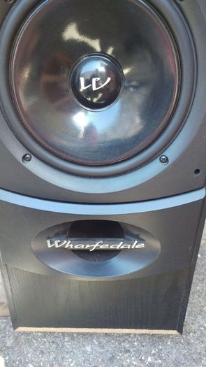 Wharfedale Valdus 400 floorstanding vintage speakers On3n3ss