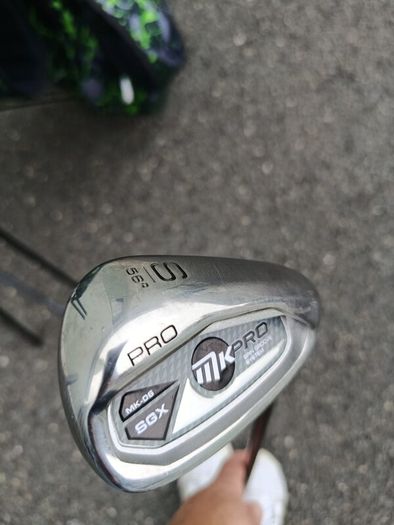golf bag and clubs