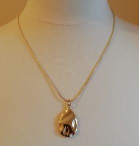 DesignSix Grammy Necklace Gold Colour Snake Chain with Oval Pendant New With Tags
