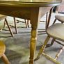 Extendable Dining table and 6 chairs Image 4