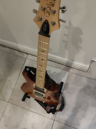 electric guitar
