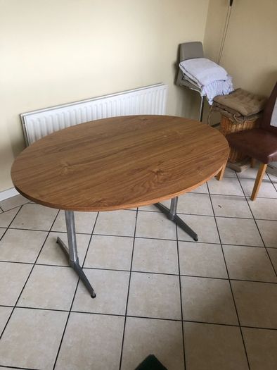 Kitchen table
