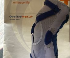 New Knee Brace - size XS