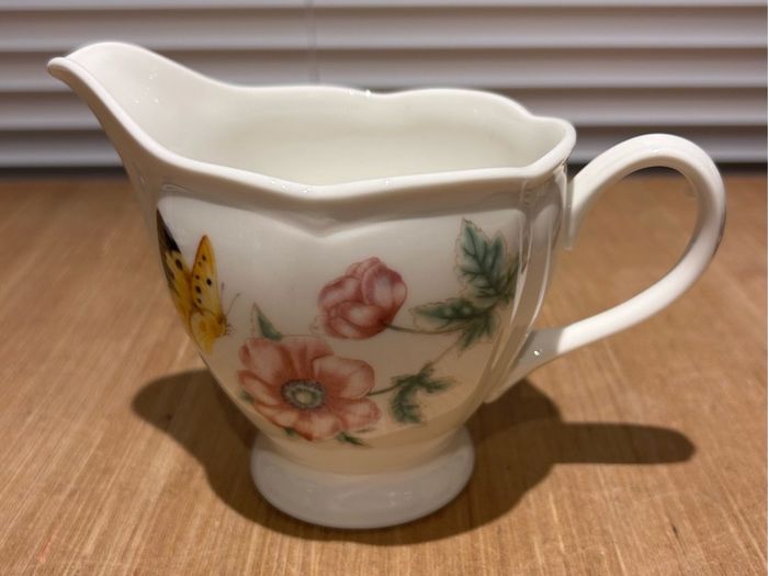 Lenox Butterfly Meadow Creamer