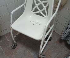 shower seat