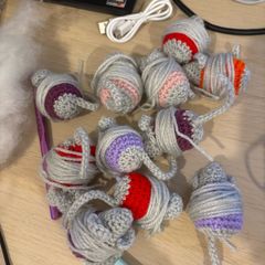 Crochet cat toy
