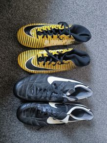 Football boots men
