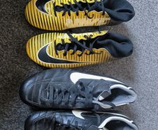 Football boots men