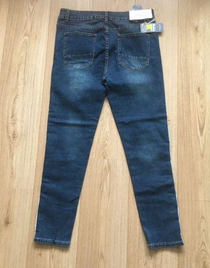 Melbourne designer denim cotton jeans 34 waist elasticated and 27 inch leg new with tags FREE STANDARD POSTAGE INCLUDED