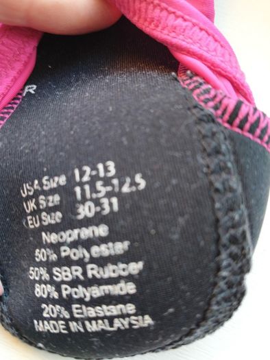 Girls Pink Swim Socks 30-31