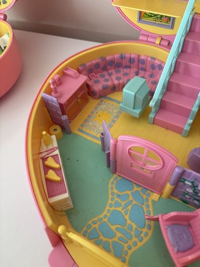 Lucy Locket Houses