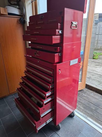 rolling tool storage