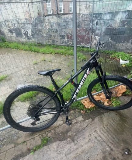 trek roscoe 7