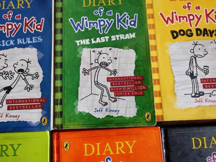 17x Diary of a Wimpy Kid  by Jeff Kinney, Age 9+