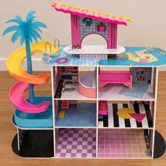 lol doll house