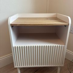 bed side locker