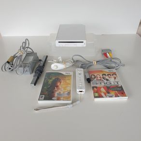 Nintendo Wii console bundle working