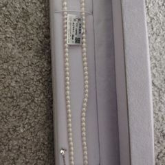 pearls necklace