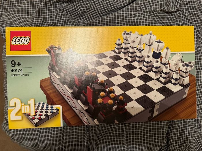 40174 LEGO Exclusives Chess (Built, Retired)
