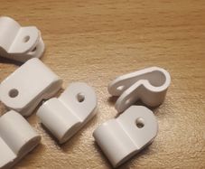 p clips