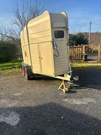 Horse Box Coffee Cart