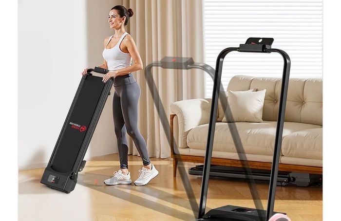 Foldable walking pad / treadmill (up to 10km/h)