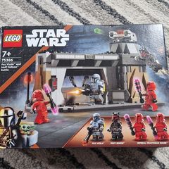 LEGO Star Wars - 75386 - Paz Vizsla and Moff Gideon Battle