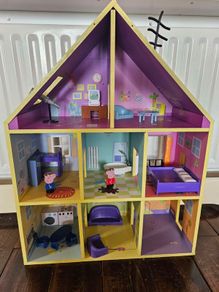 Peppa Pig Deluxe Wooden House