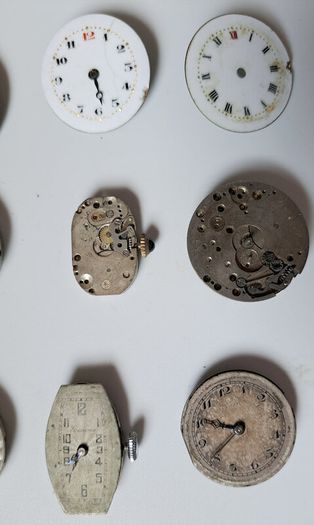 Lot of 26 x Wristwathes and Dials for Parts or Repair