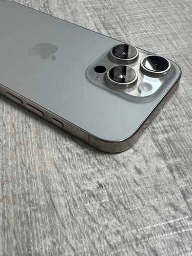 iPhone 16 Pro 256GB Unlocked Natural Titanium | 100% Battery
