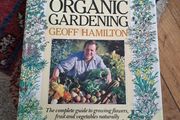 1st ed Geoff Hamilton Successful Organic Gardening