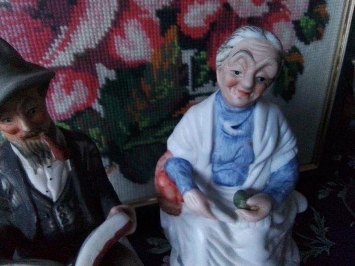 Old Man & Woman figurines