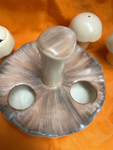 MId Century Modern Carlton Ware Mushroom Cruet Set