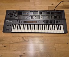 Roland JD800 With Extras. Please Read.