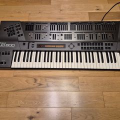 Roland JD800 With Extras. Please Read.
