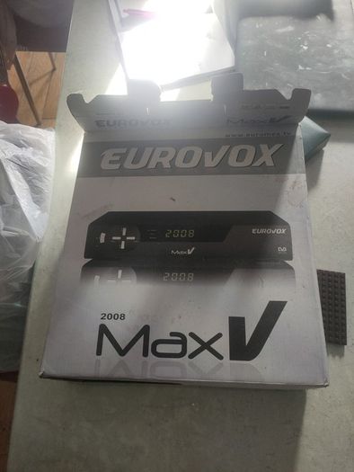 satellite receiver