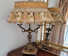 Early 20th century french brass bouillotte lamp with original shade