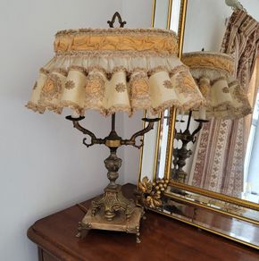 Early 20th century french brass bouillotte lamp with original shade