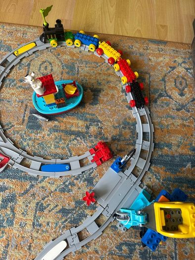 Huge Lego Duplo Joblot / Electric Train and Tracks