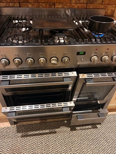 Neff Range Duel Fuel Oven