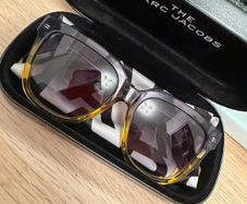 Marc Jacobs sunglasses like new