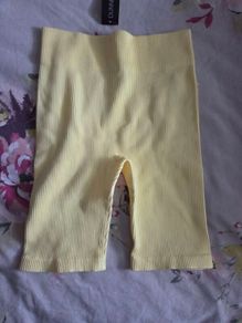 yellow shorts
