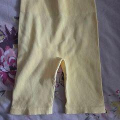 yellow shorts